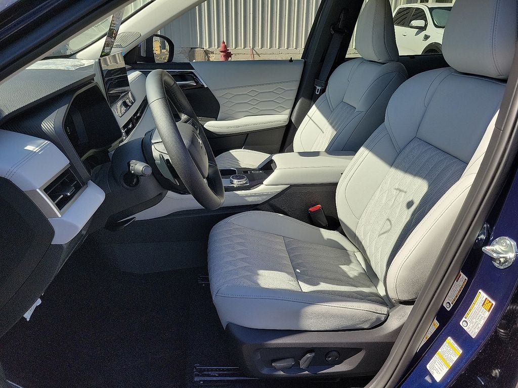 2025 Mitsubishi Outlander SEL