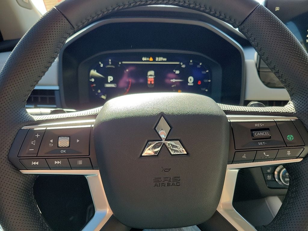 2025 Mitsubishi Outlander SEL