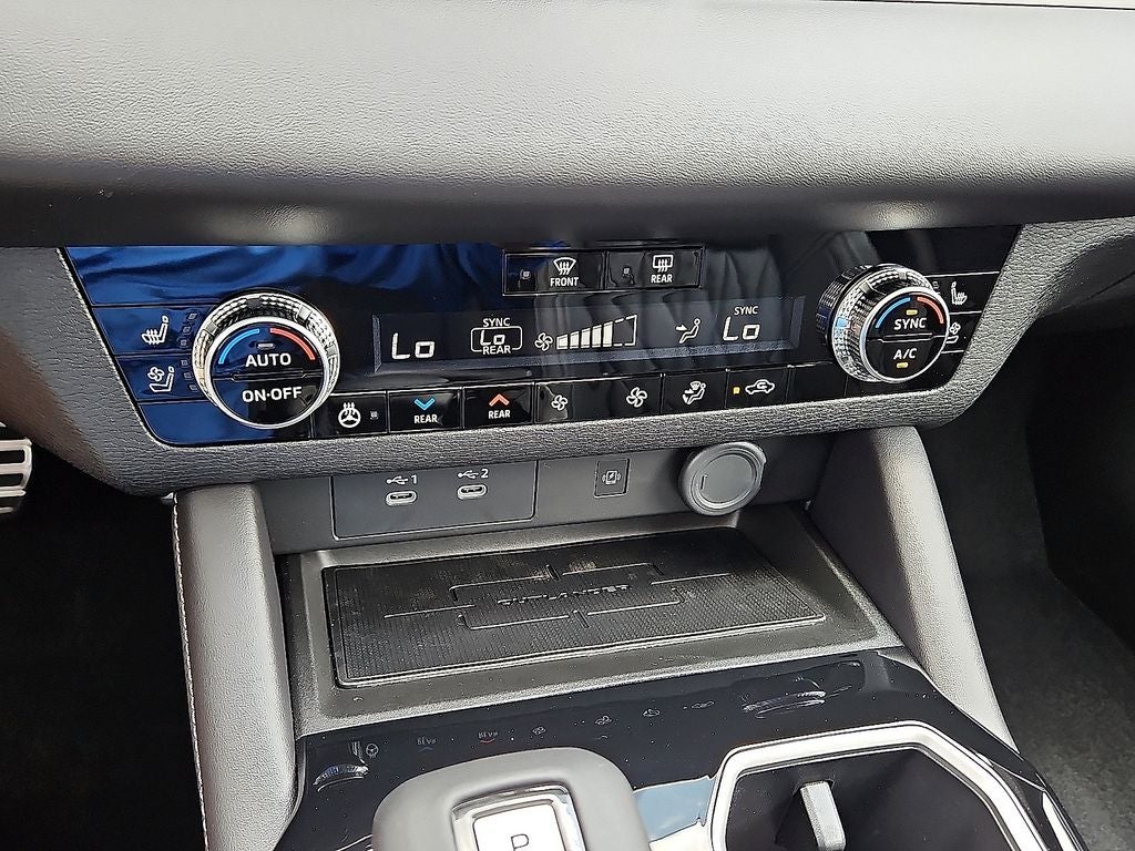 2026 Mitsubishi Outlander Black Edition