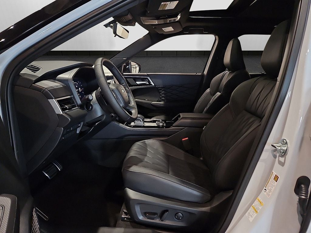 2026 Mitsubishi Outlander Black Edition