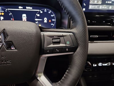 2026 Mitsubishi Outlander Black Edition