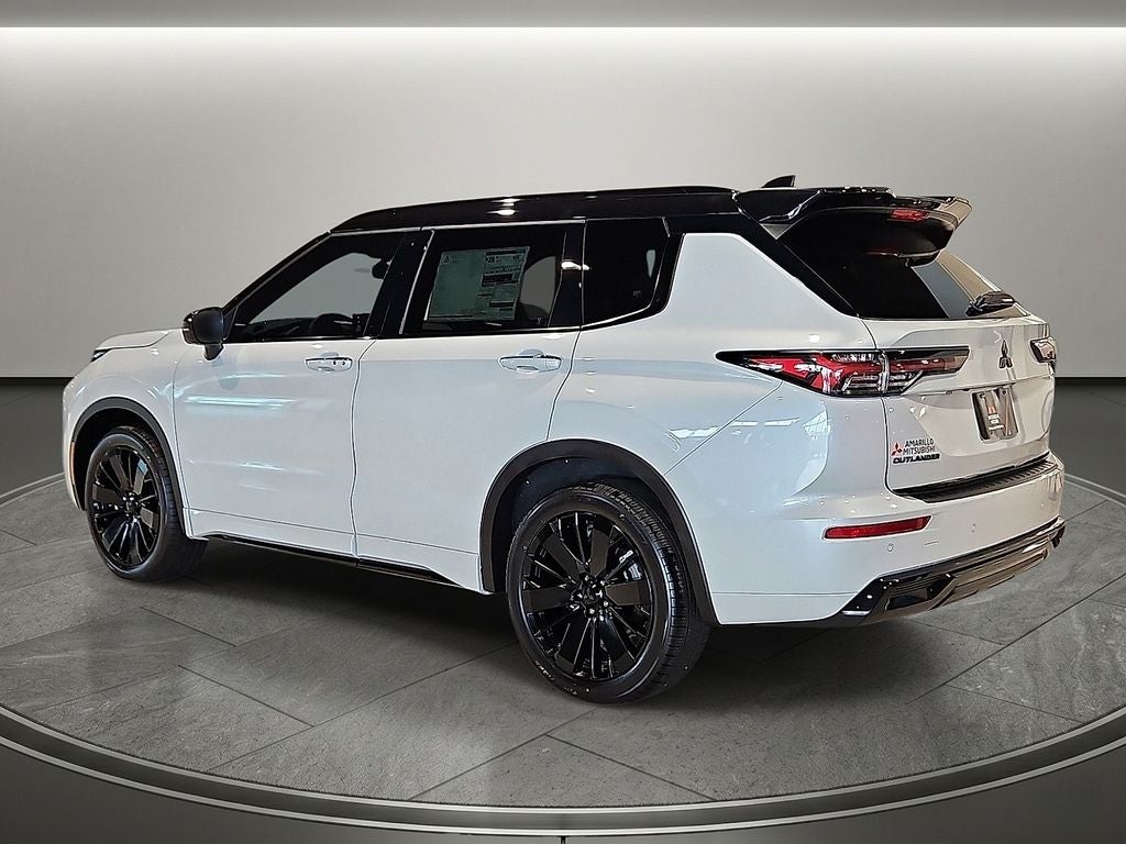 2026 Mitsubishi Outlander Black Edition