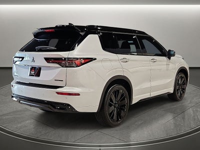 2026 Mitsubishi Outlander Black Edition