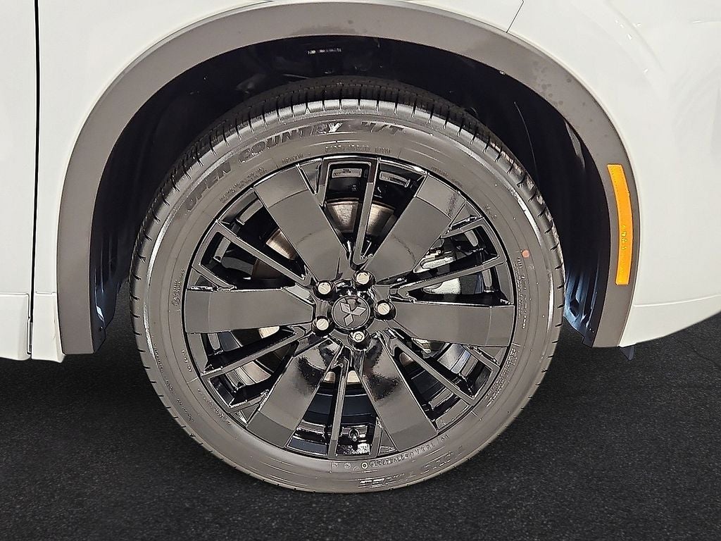 2026 Mitsubishi Outlander Black Edition