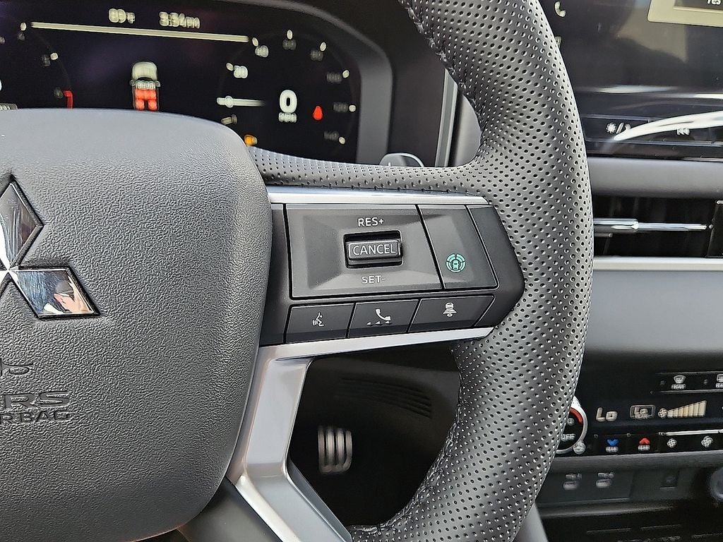 2026 Mitsubishi Outlander Black Edition