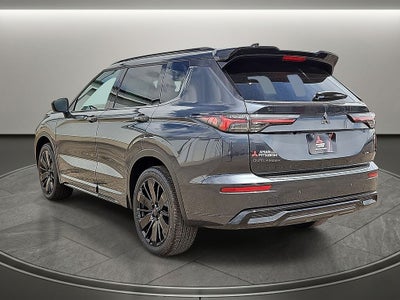 2026 Mitsubishi Outlander Black Edition