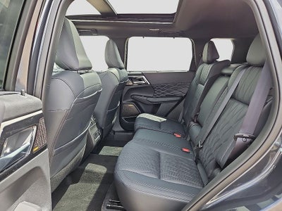 2026 Mitsubishi Outlander Black Edition