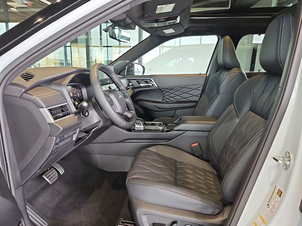 2026 Mitsubishi Outlander Black Edition