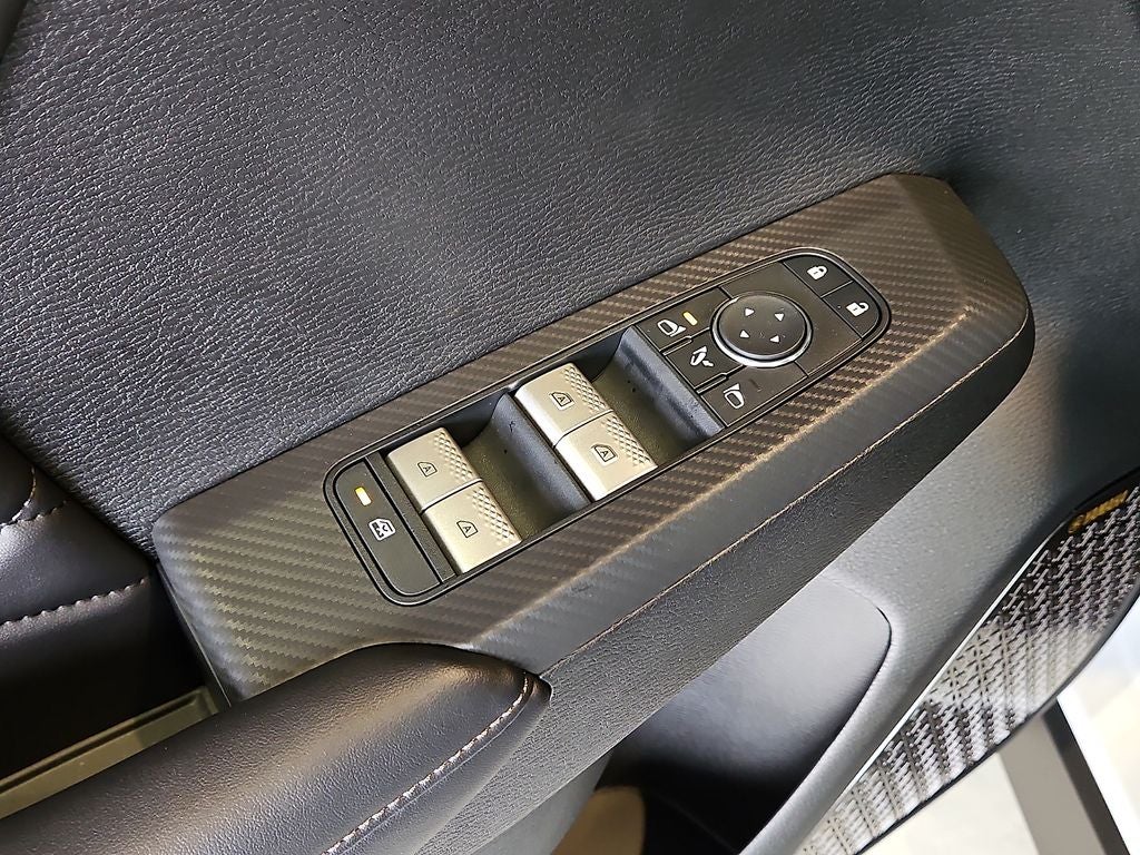 2026 Mitsubishi Outlander Black Edition