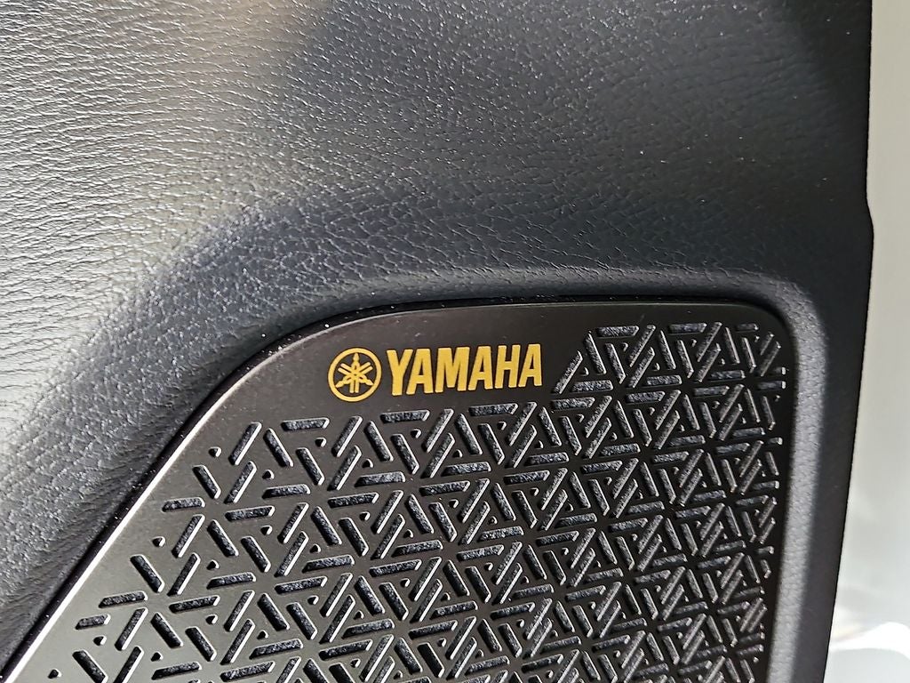 2026 Mitsubishi Outlander Black Edition