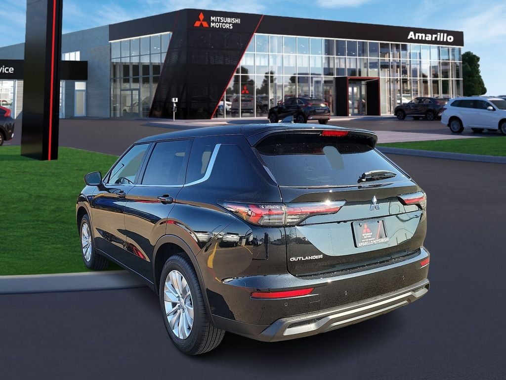 2026 Mitsubishi Outlander ES