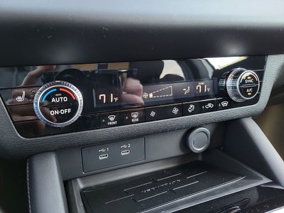 2026 Mitsubishi Outlander ES