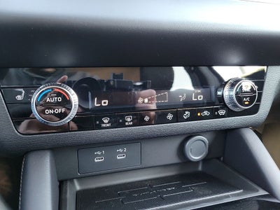 2026 Mitsubishi Outlander ES