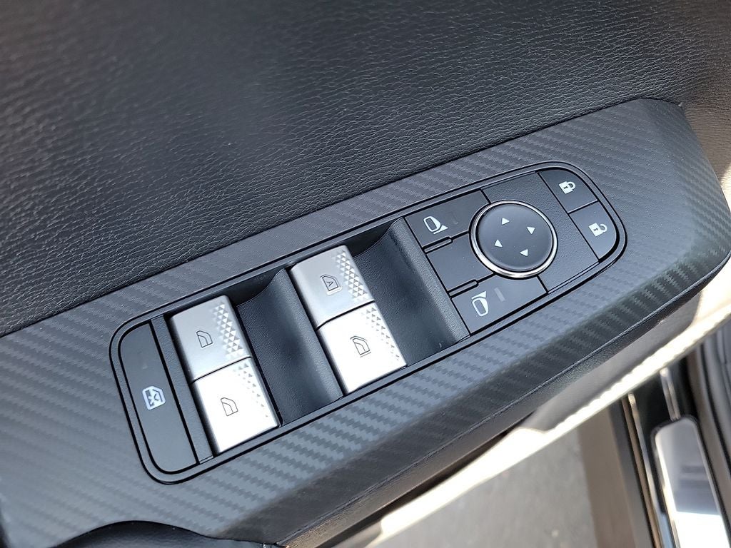 2026 Mitsubishi Outlander ES