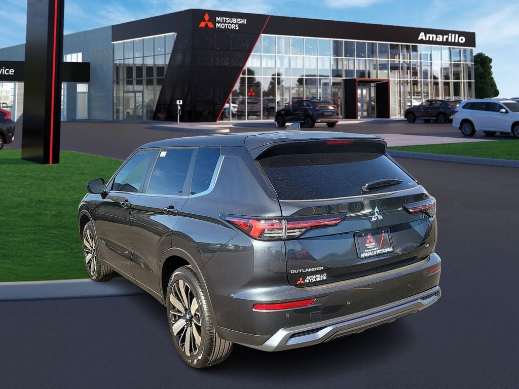 2025 Mitsubishi Outlander SE