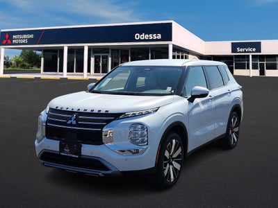 2025 Mitsubishi Outlander SE