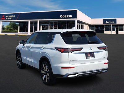 2025 Mitsubishi Outlander SE