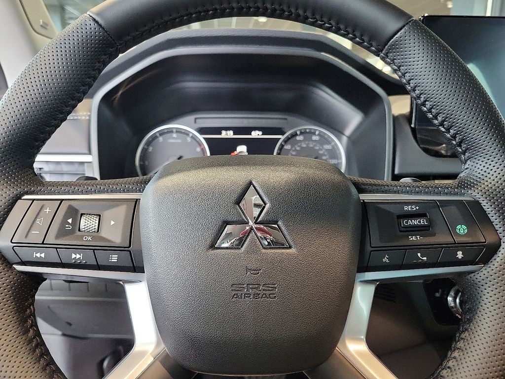 2025 Mitsubishi Outlander Trail Edition