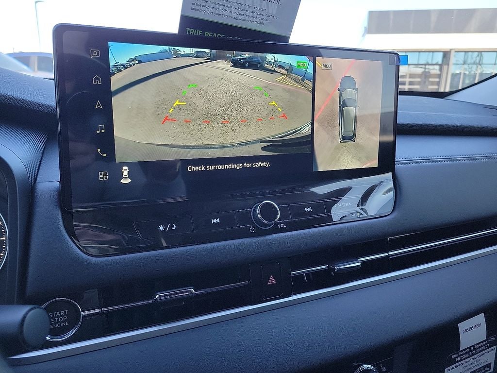 2025 Mitsubishi Outlander SE