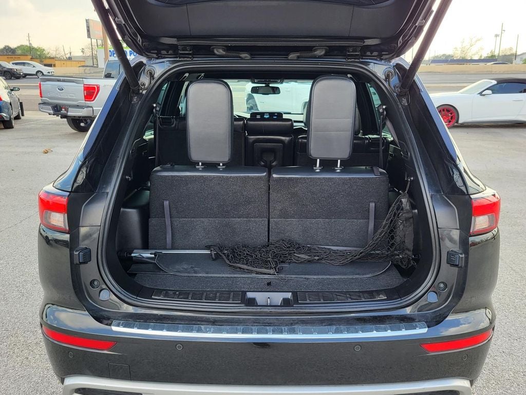 2023 Mitsubishi Outlander SEL