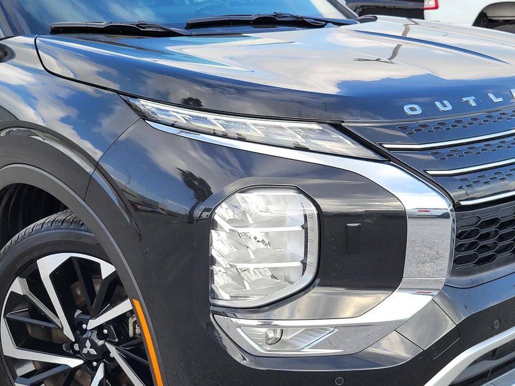 2023 Mitsubishi Outlander SEL