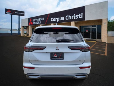 2025 Mitsubishi Outlander SE