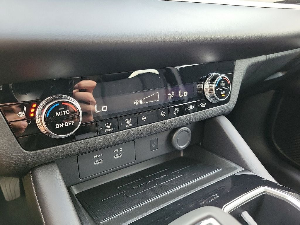 2025 Mitsubishi Outlander Trail Edition