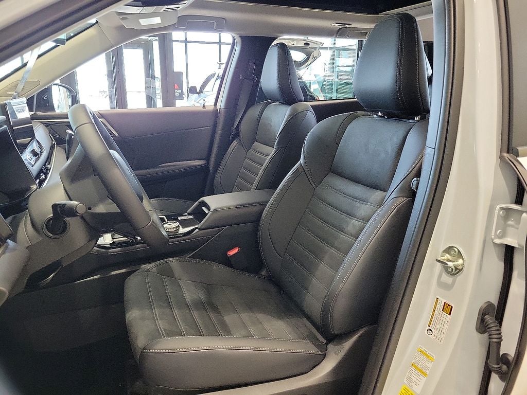 2025 Mitsubishi Outlander Trail Edition