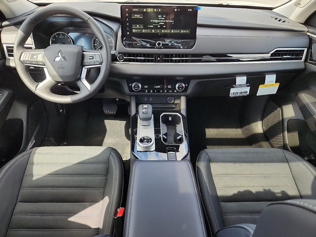 2025 Mitsubishi Outlander Trail Edition