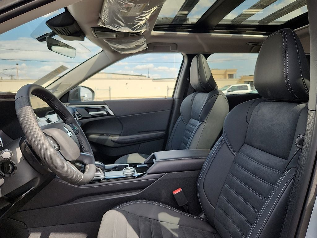 2025 Mitsubishi Outlander Trail Edition