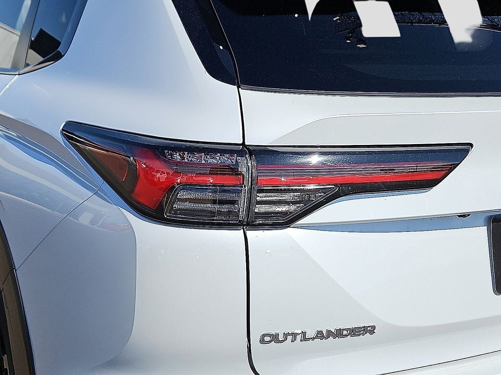 2026 Mitsubishi Outlander Trail Edition