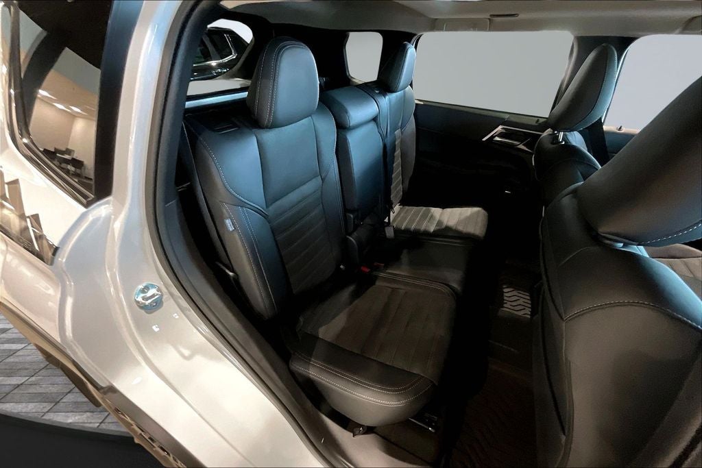 2026 Mitsubishi Outlander Trail Edition