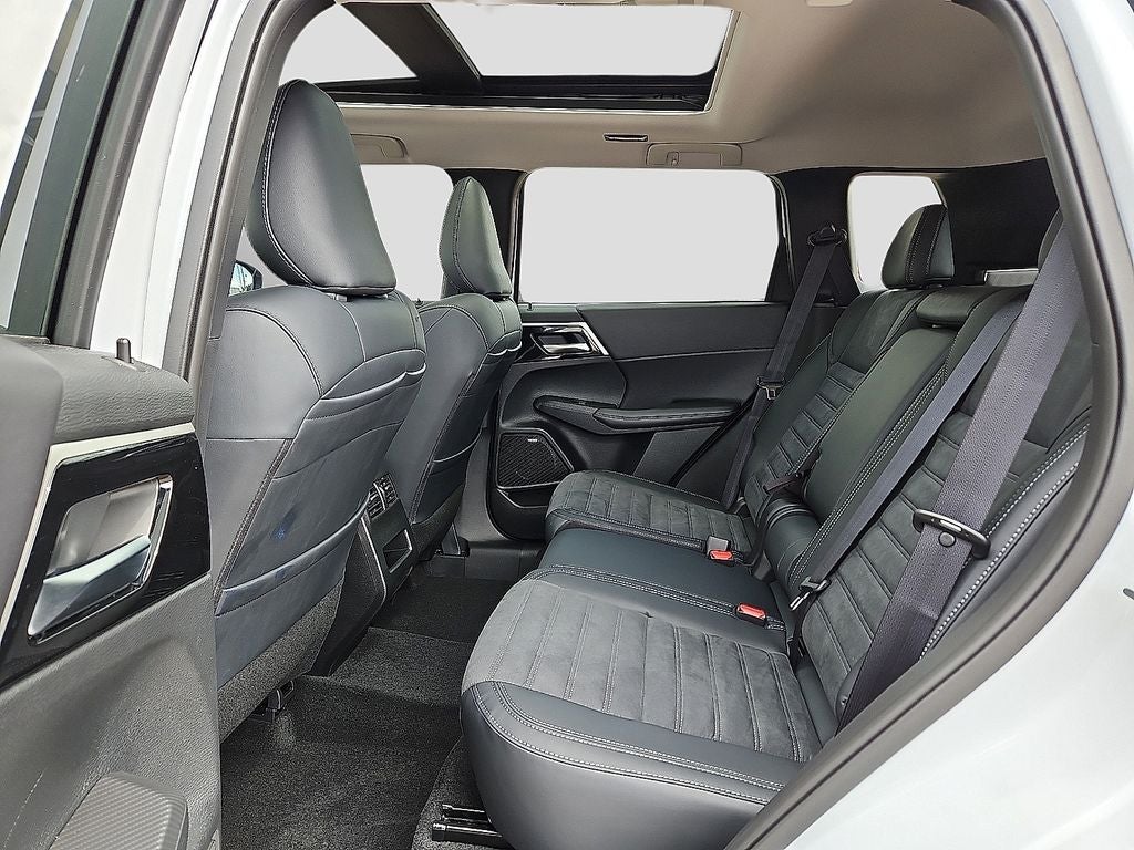 2026 Mitsubishi Outlander Trail Edition