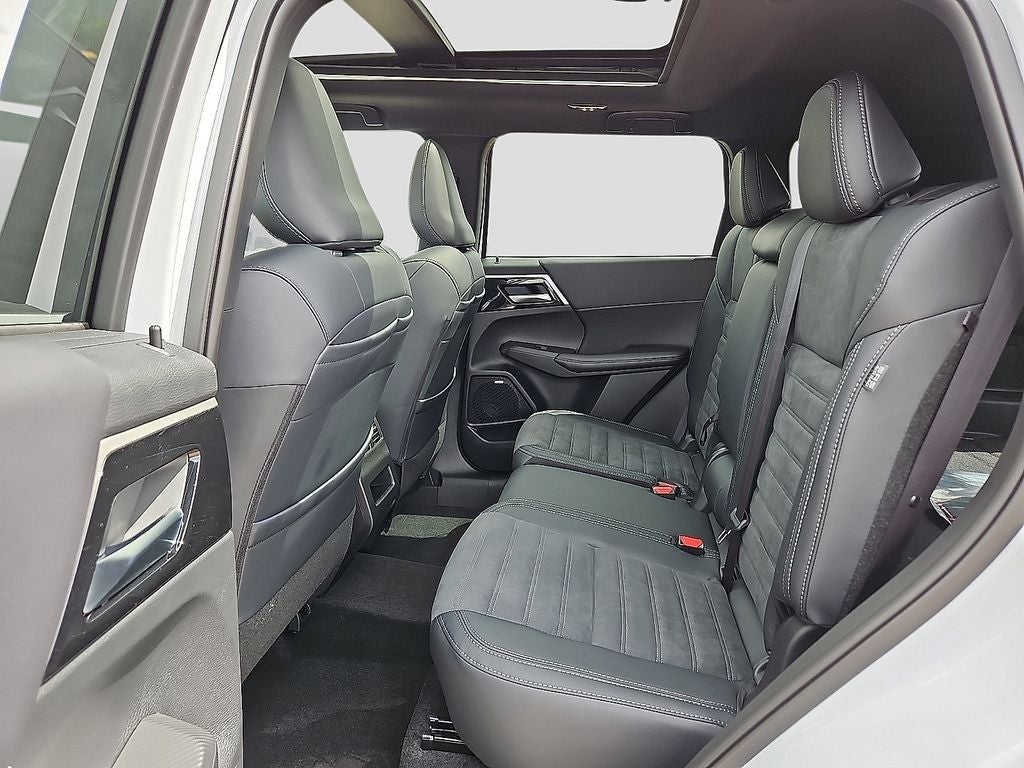 2026 Mitsubishi Outlander Ralliart