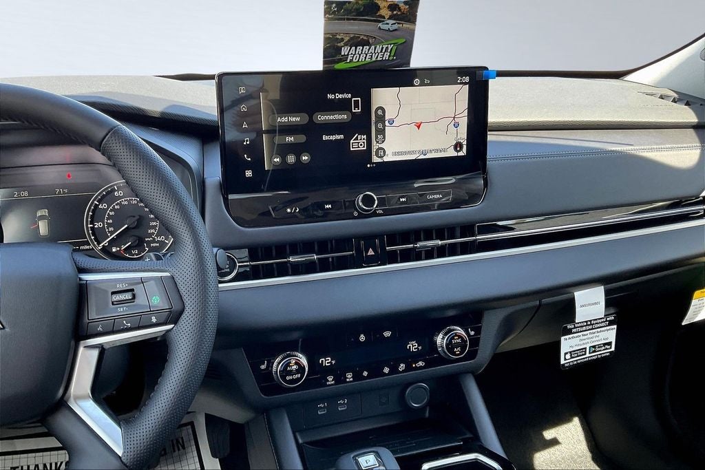 2026 Mitsubishi Outlander SE