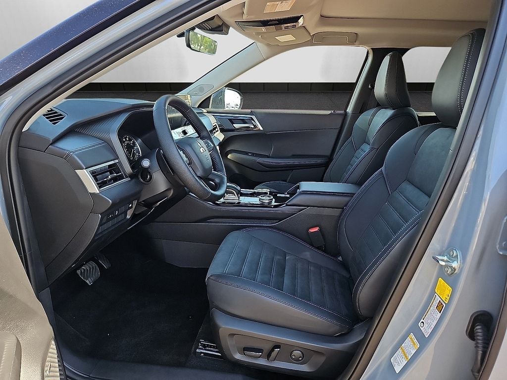 2026 Mitsubishi Outlander Trail Edition