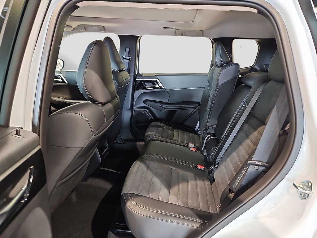 2026 Mitsubishi Outlander Trail Edition