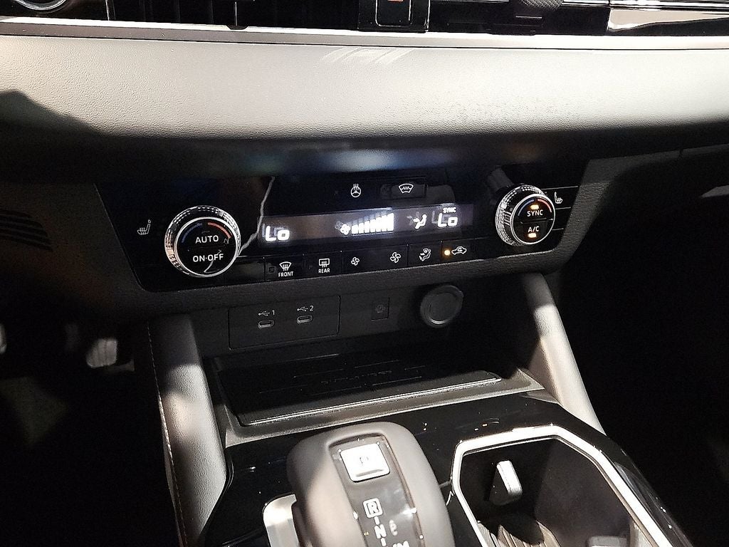 2026 Mitsubishi Outlander Trail Edition