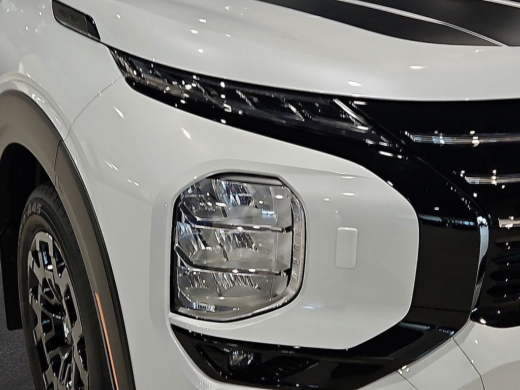 2026 Mitsubishi Outlander Trail Edition