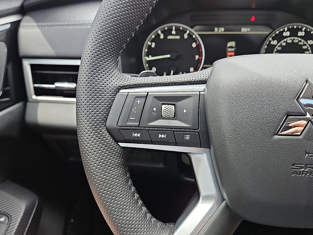 2026 Mitsubishi Outlander Trail Edition