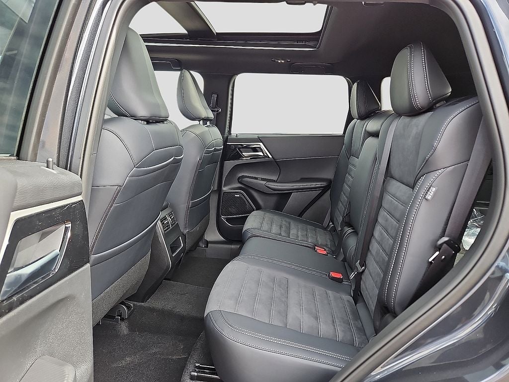 2026 Mitsubishi Outlander Ralliart
