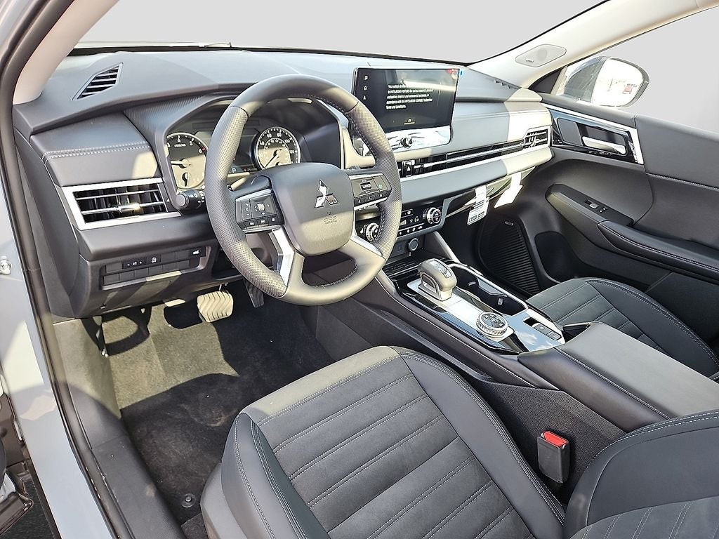 2026 Mitsubishi Outlander Trail Edition
