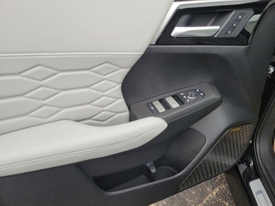 2025 Mitsubishi Outlander Platinum Edition