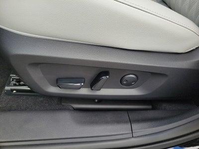 2025 Mitsubishi Outlander Platinum Edition