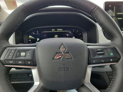 2025 Mitsubishi Outlander Platinum Edition