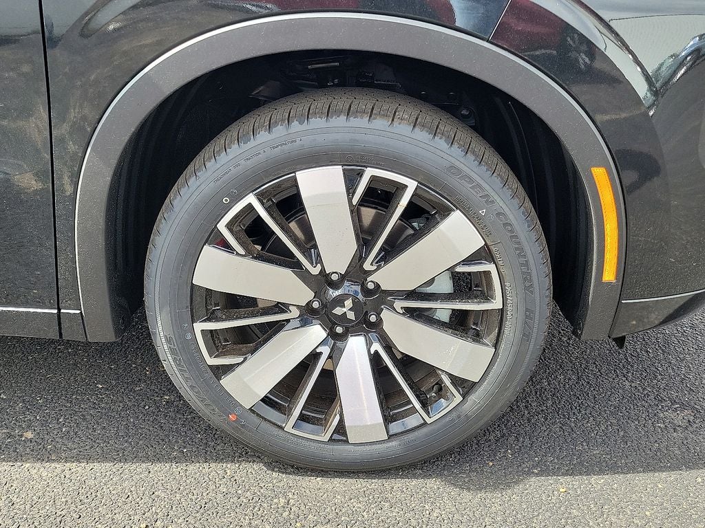 2025 Mitsubishi Outlander Platinum Edition