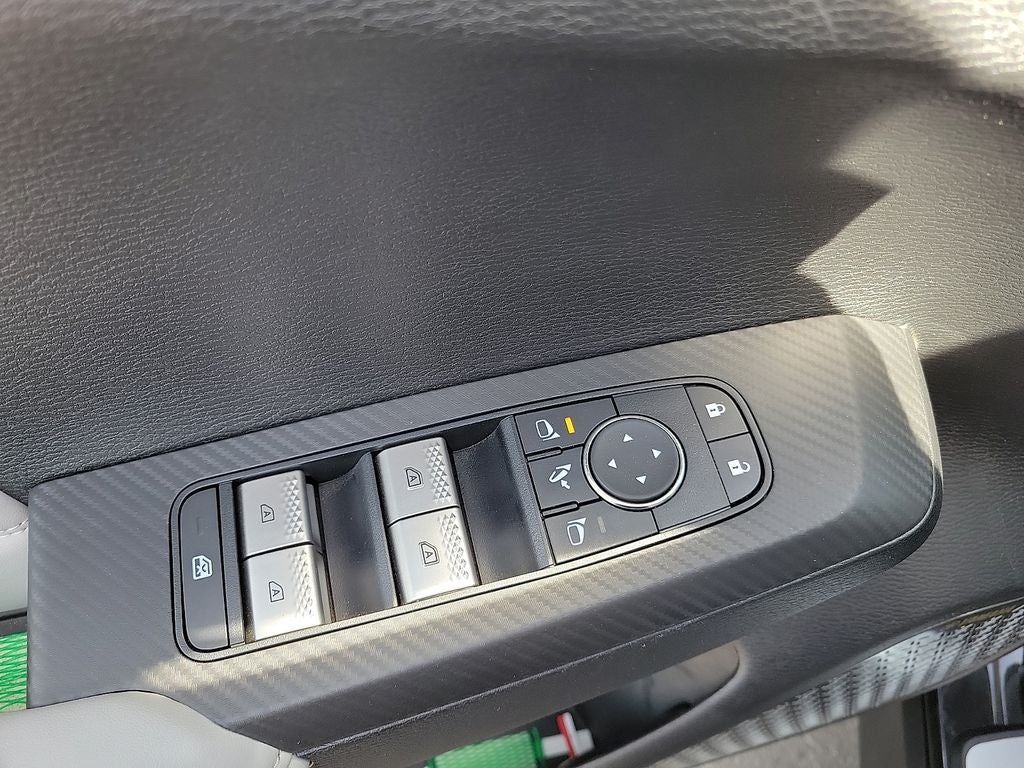 2025 Mitsubishi Outlander Platinum Edition