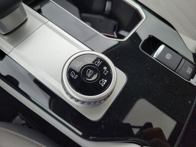 2025 Mitsubishi Outlander Platinum Edition