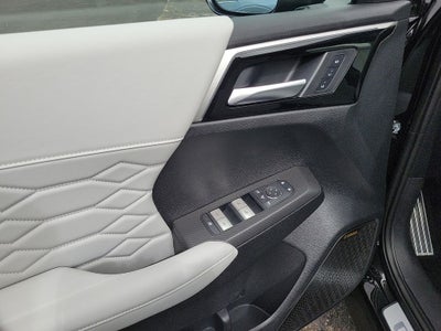 2025 Mitsubishi Outlander Platinum Edition