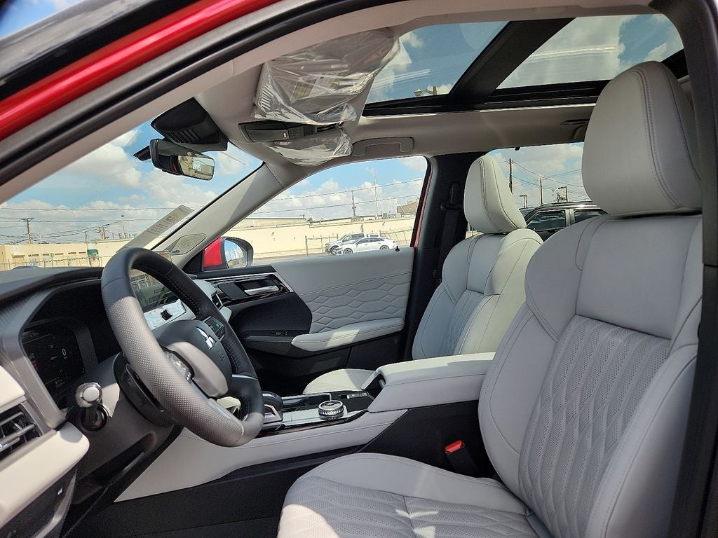 2025 Mitsubishi Outlander SEL